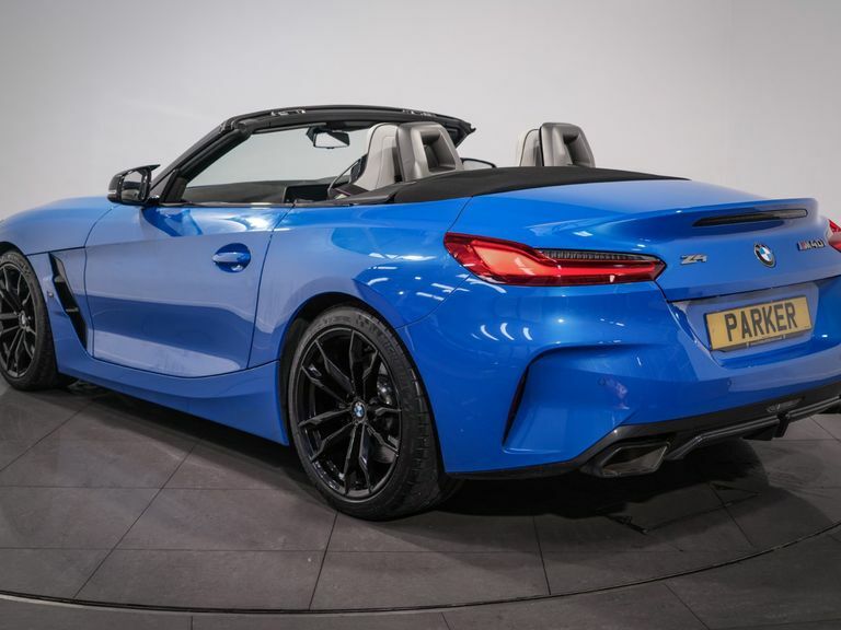 BMW Z4 Sdrive M40i Blue #4