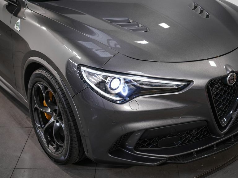 Alfa Romeo Stelvio 2.9 V6 Biturbo 510 Quadrifoglio Acc Grey #4