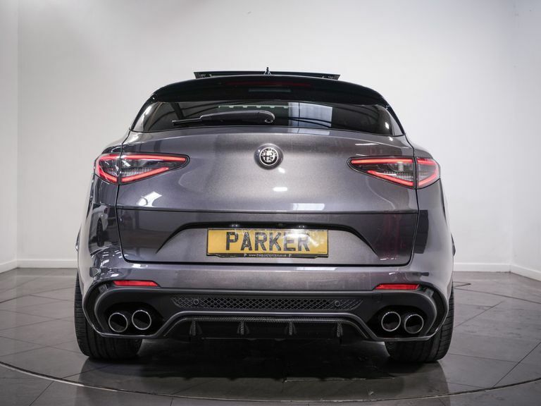 Alfa Romeo Stelvio Suv White #5