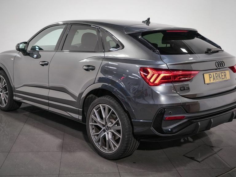 Audi Q3 35 Tdi Black Edition S Tronic Grey #4