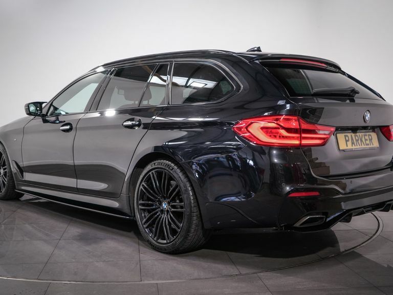 BMW 5 Series 540I Xdrive M Sport Black #4