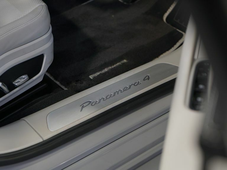 Porsche Panamera Hatchback White #20