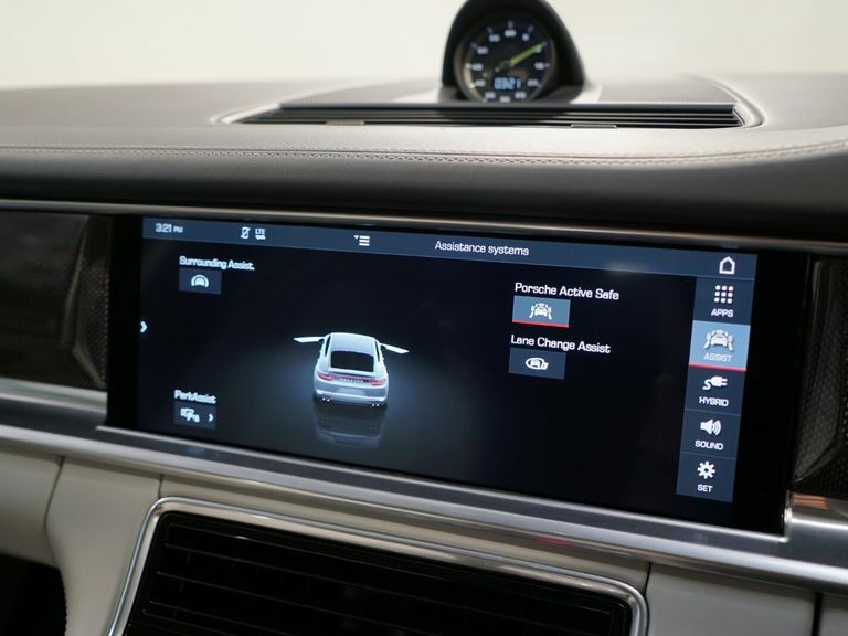 Porsche Panamera Hatchback White #48