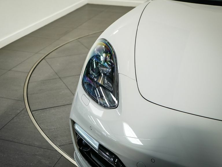 Porsche Panamera Hatchback White #9