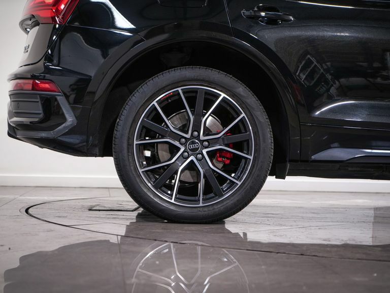 Audi Q5 2L S Line Black #8