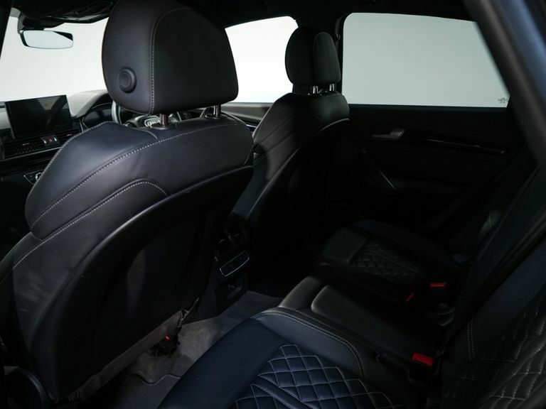 Audi Q5 2L S Line Black #17