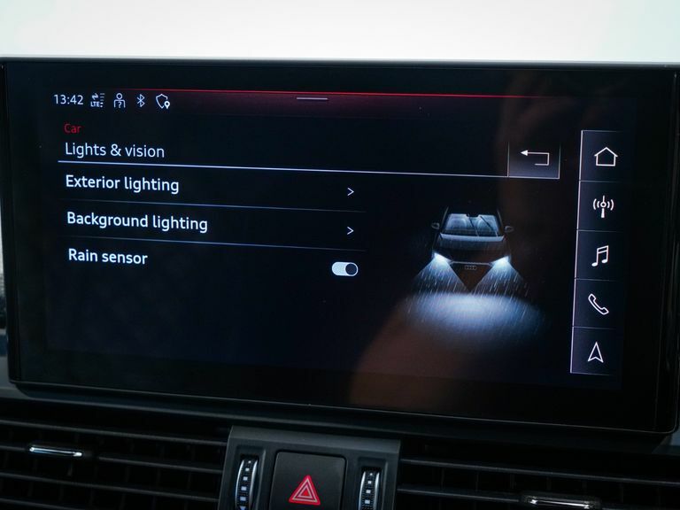 Audi Q5 2L S Line Black #33