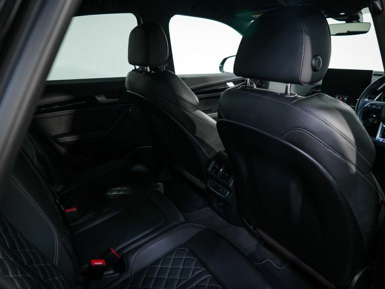 Audi Q5 2L S Line Black #12