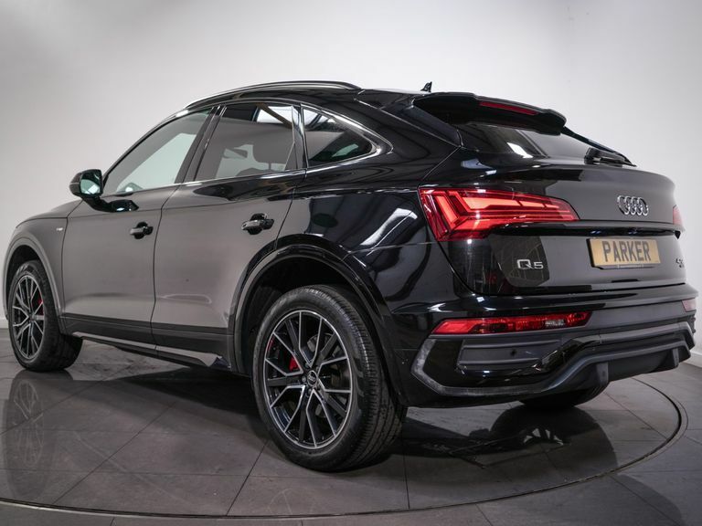 Audi Q5 40 Tdi Quattro Edition 1 S Tronic Black #4