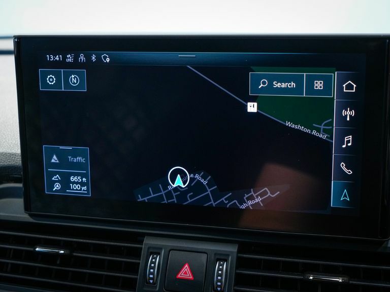 Audi Q5 2L S Line Black #28