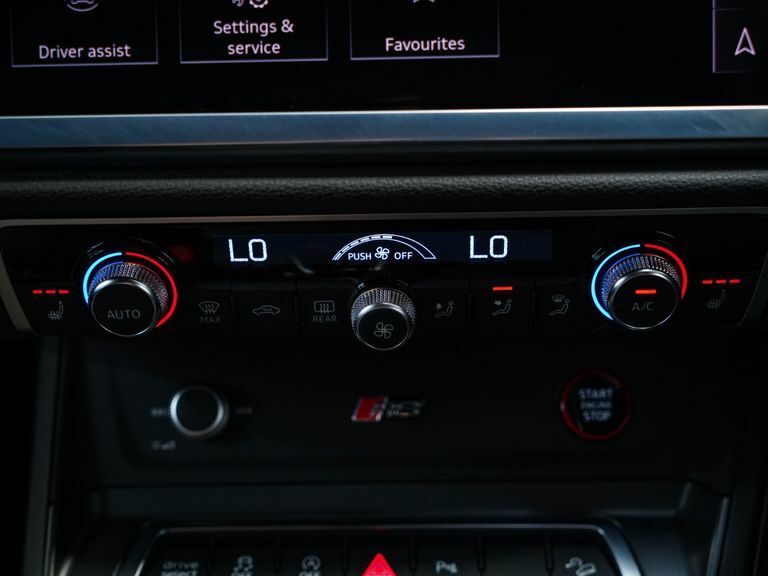 Audi RS Q3 2.5L Audi Sport Edition Grey #40