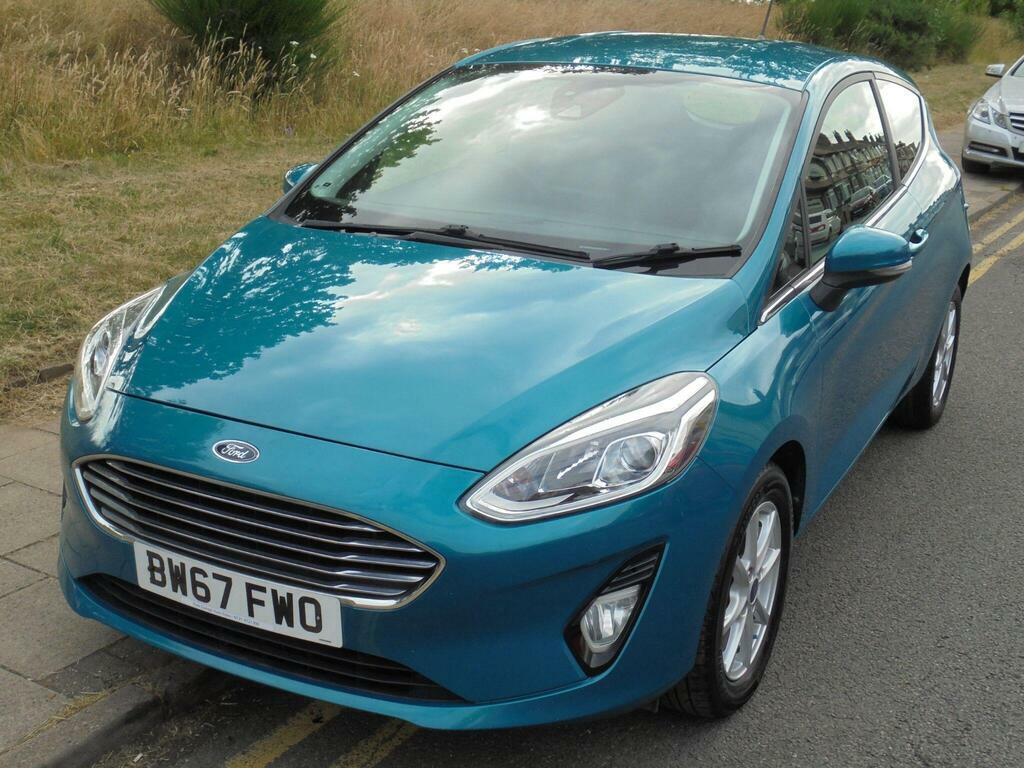 Ford Fiesta 1.1 Ti-vct Zetec Euro 6 S S Blue