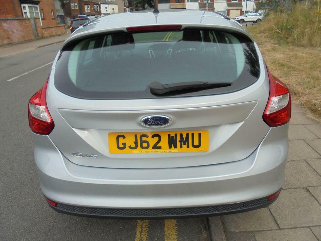Ford Focus 1.6 Zetec Euro 5 GJ62WMU Silver #4