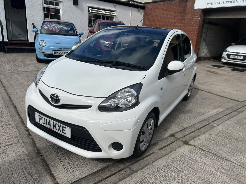 Toyota Aygo 1.0 Vvt-i Move White #3