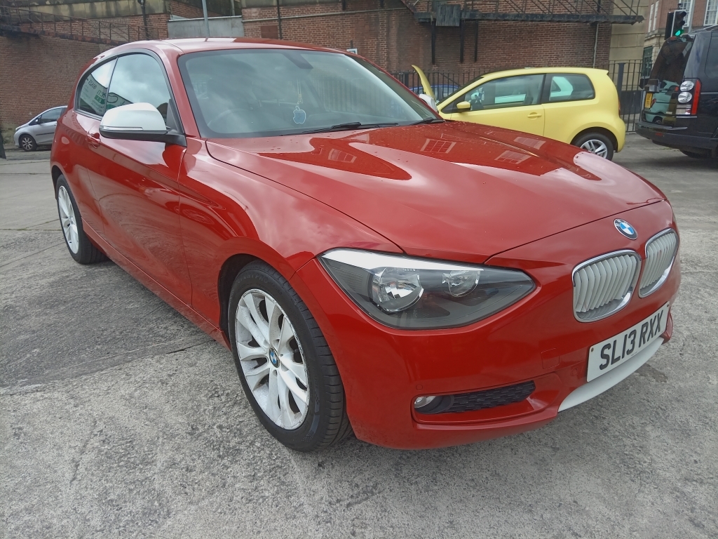 BMW 1 Series 1.6 114I Urban Red #3