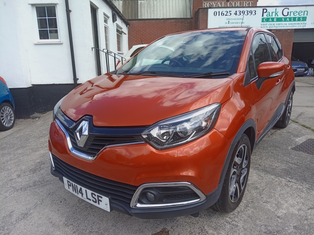 Renault Captur 1.5 Dynamique S Orange