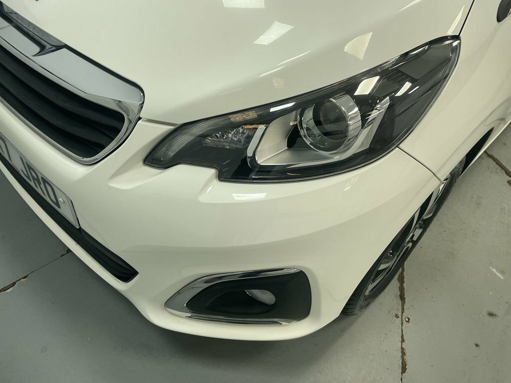 Peugeot 108 1.2L Allure White #4