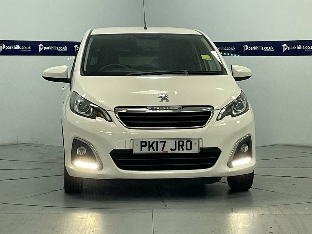 Peugeot 108 1.2L Allure White #2