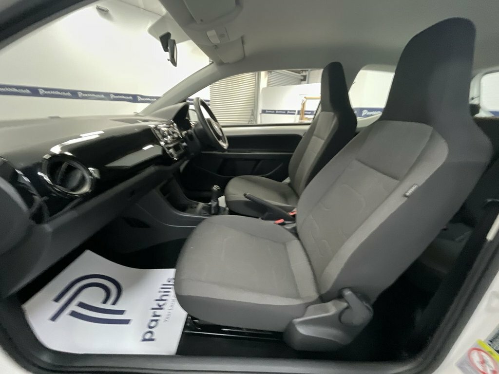 Volkswagen Up 1L Move Up YP14PJU White #4