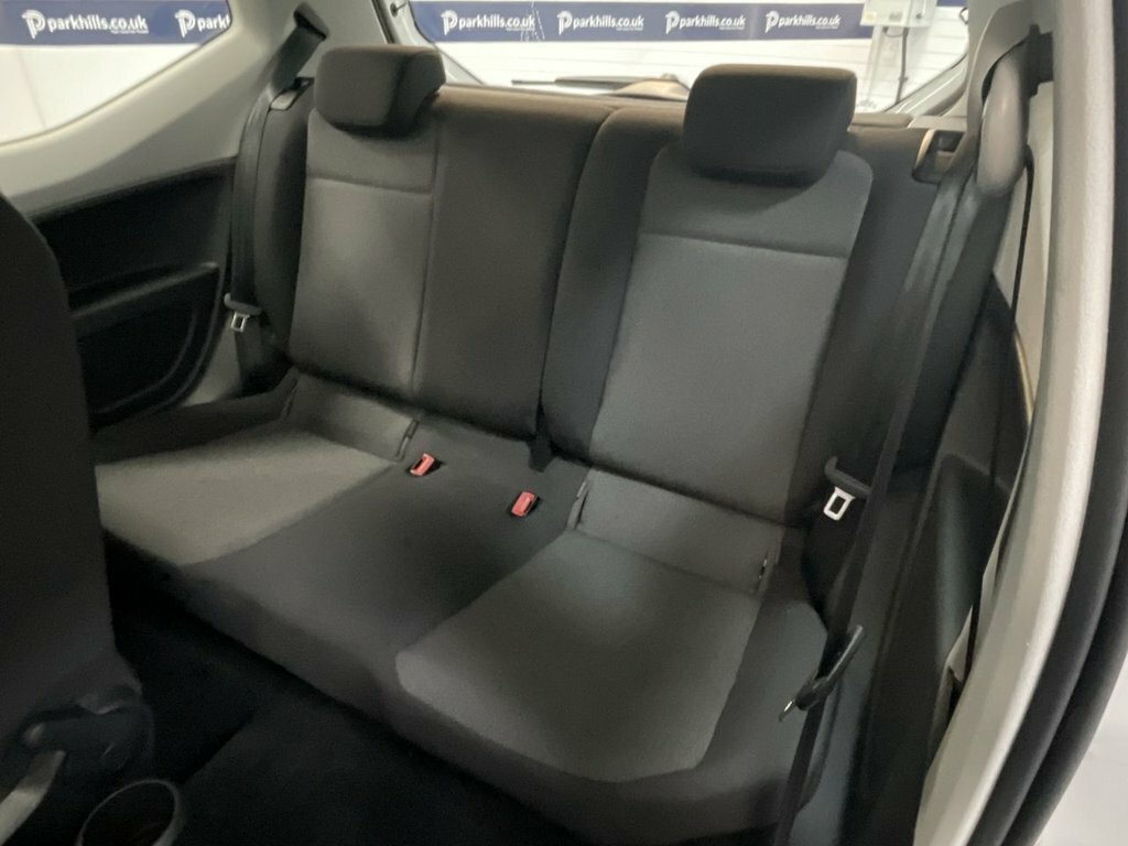 Volkswagen Up 1L Move Up YP14PJU White #5