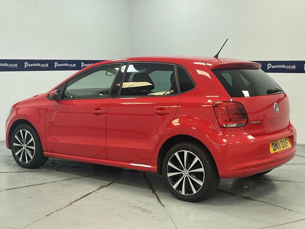 Volkswagen Polo 1.2L Moda Red #3