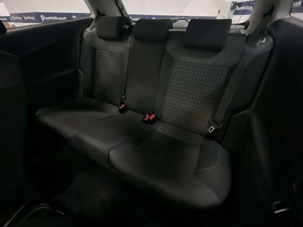 Volkswagen Polo 1L Se Grey #5