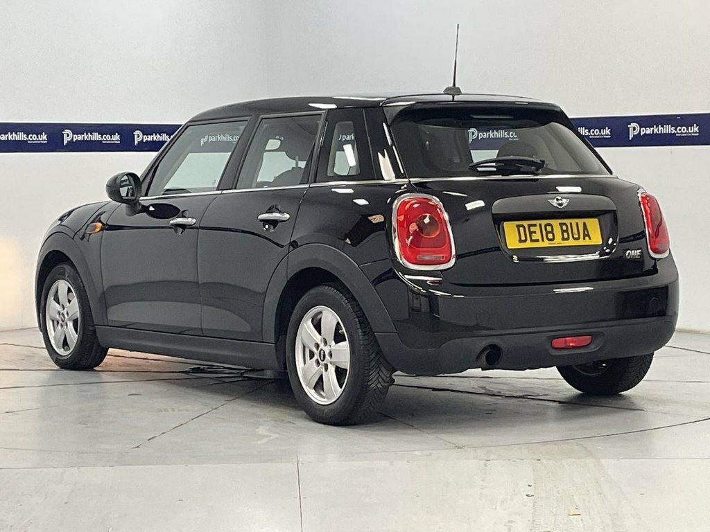 Mini Hatch 1.2L One DE18BUA Black #3