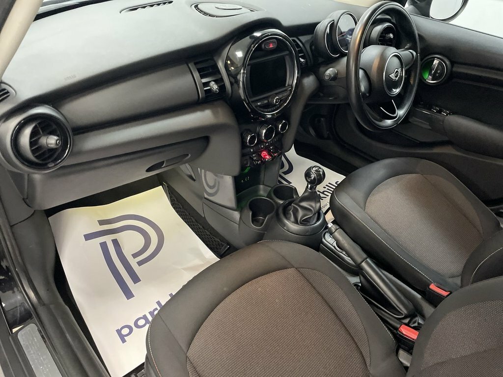 Mini Hatch 1.2L One DE18BUA Black #4