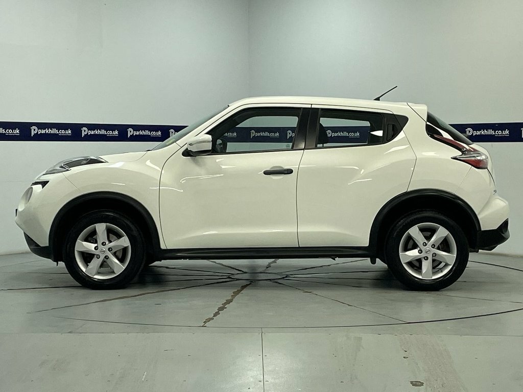 Nissan Juke 1L Visia White #2