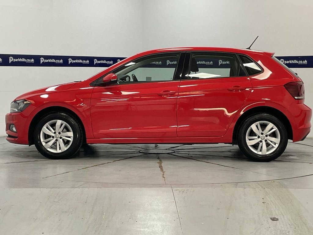 Volkswagen Polo 1L Se DF18TZS Red #2
