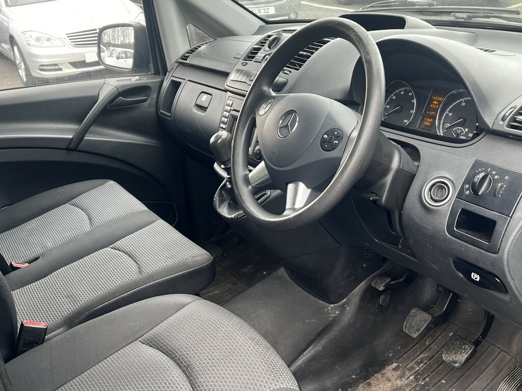 Mercedes-Benz Vito Panel Van 2.1 113 Cdi 2013 GN13MKO Green #5
