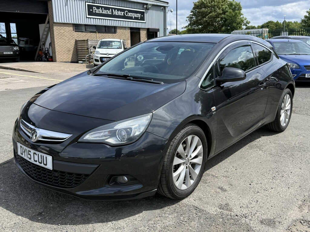 Vauxhall Astra GTC 2.0 Cdti Sri Black