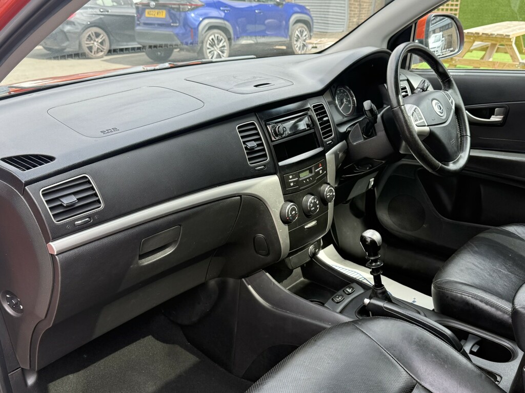 SsangYong Korando Ex Black #16