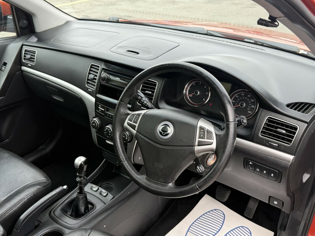 SsangYong Korando Ex Black #10