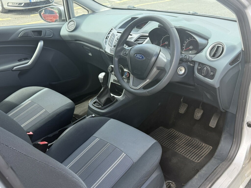 Ford Fiesta Hatchback 1.3 Style 2009 SD59ELU Silver #6