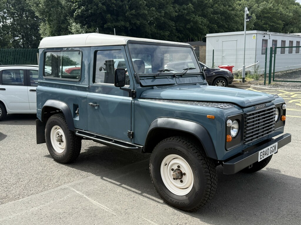 Land Rover 90  White #6