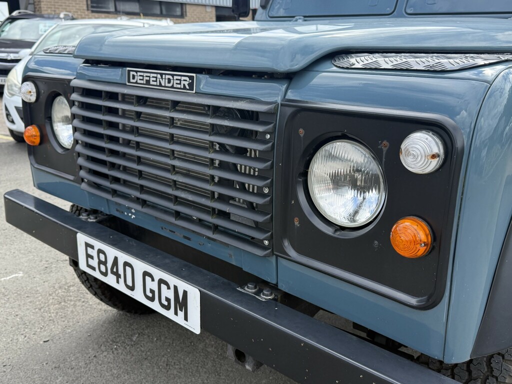 Land Rover 90  White #18