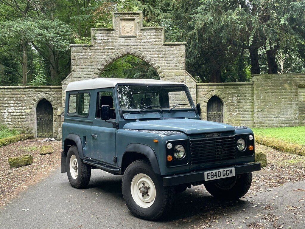 Land Rover 90  White #2