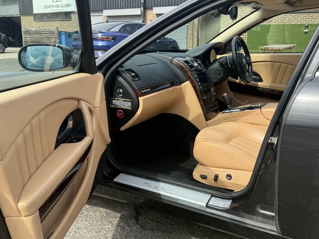 Maserati Quattroporte Sport Gt Black #26