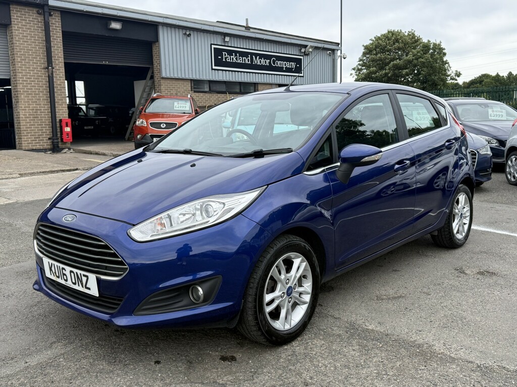 Ford Fiesta Hatchback 1.3 Zetec 2016 Blue