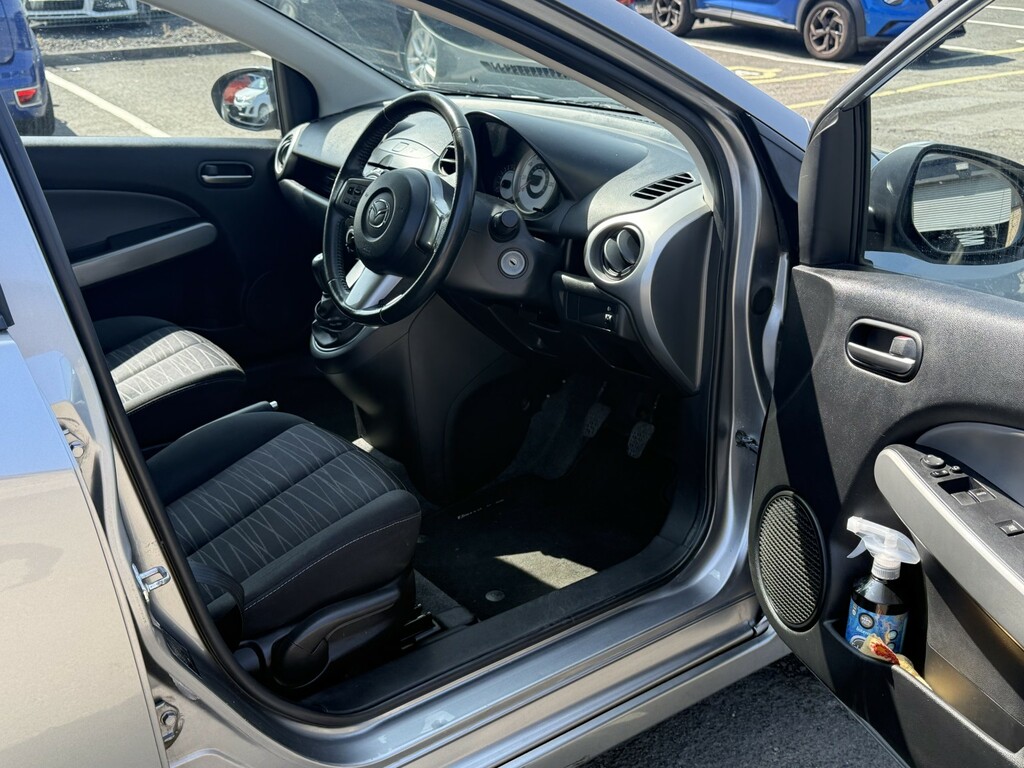 Mazda 2 1.3 Tamura Silver #5