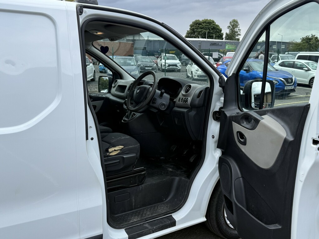 Renault Trafic 1.6 Sl27 Sport Dci Sr Pv 115 Bhp Grey #7