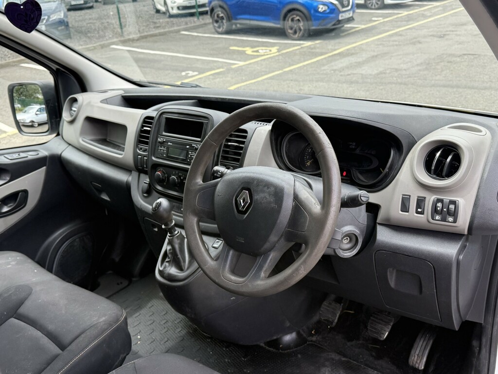 Renault Trafic 1.6 Sl27 Sport Dci Sr Pv 115 Bhp Grey #8