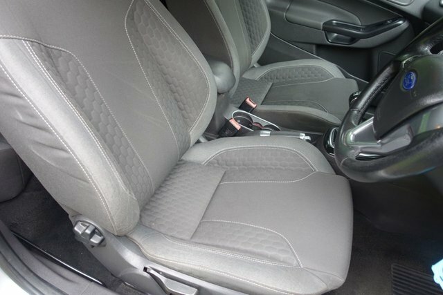 Ford Fiesta 1.6 Tdci Zetec S Hatchback Euro Blue #3