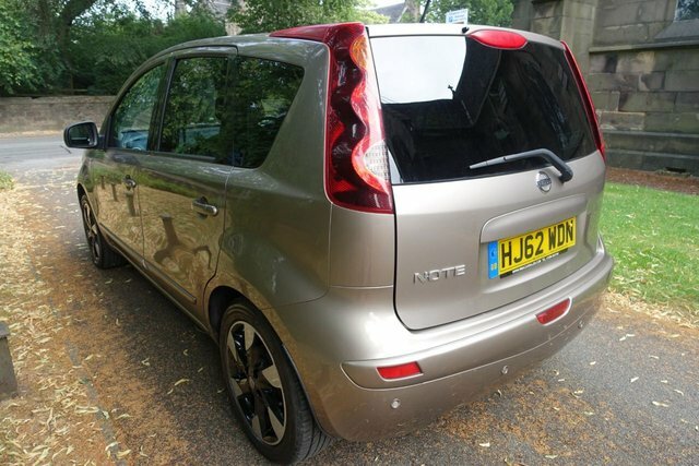 Nissan Note Hatchback 1.6 16V N-tec 201262 Red #9