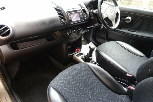 Nissan Note 1.4 16V N-tec Hatchback Euro 5 Beige #4