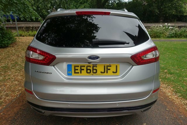 Ford Mondeo 2L Titanium Blue #18