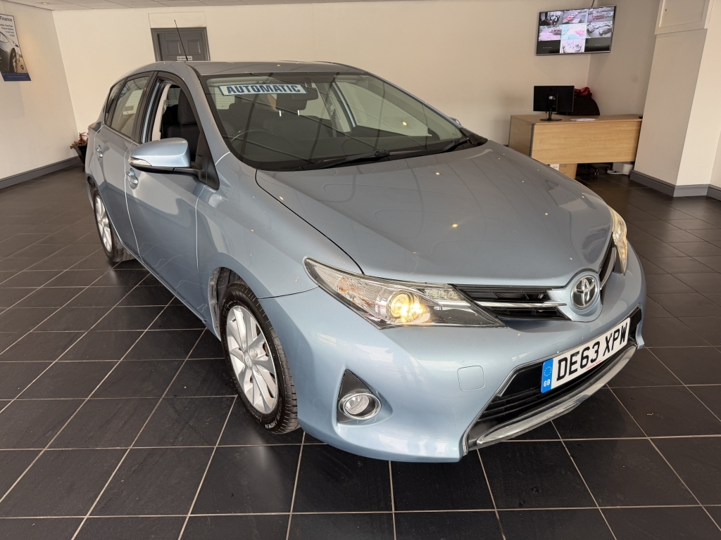 Toyota Auris 1.6 Icon Valvematic Blue