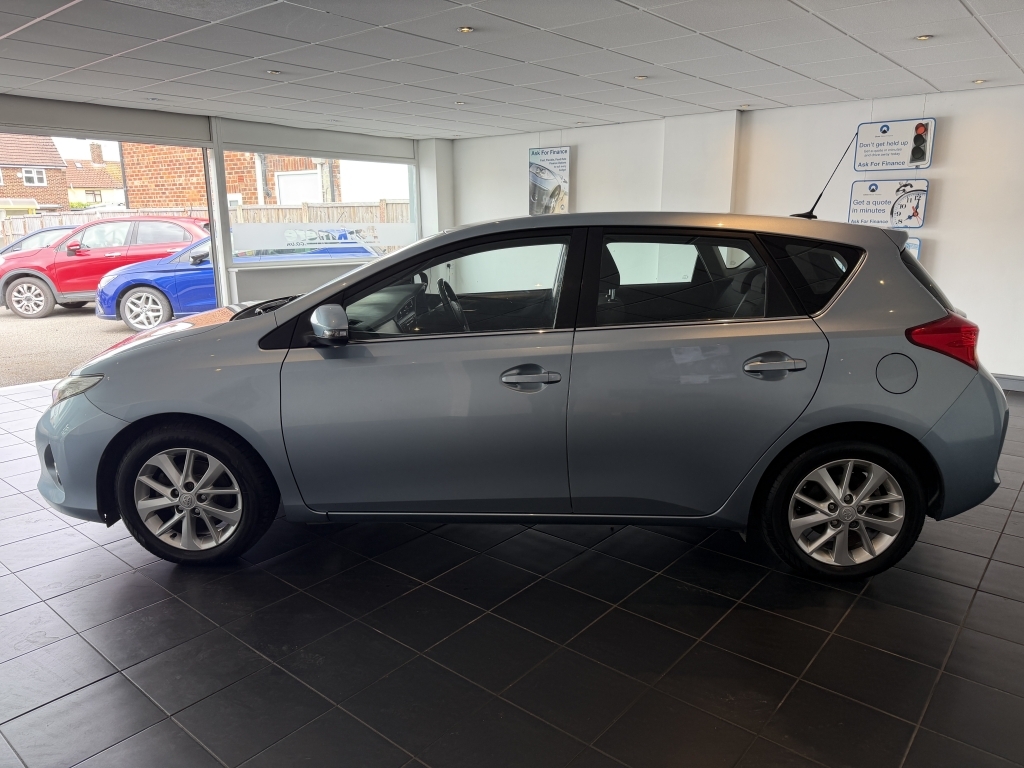 Toyota Auris 1.6 Icon Valvematic Blue #4