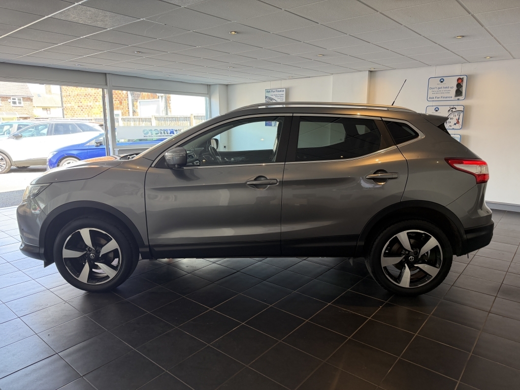 Nissan Qashqai 1.5 Dci N-tec Grey #4